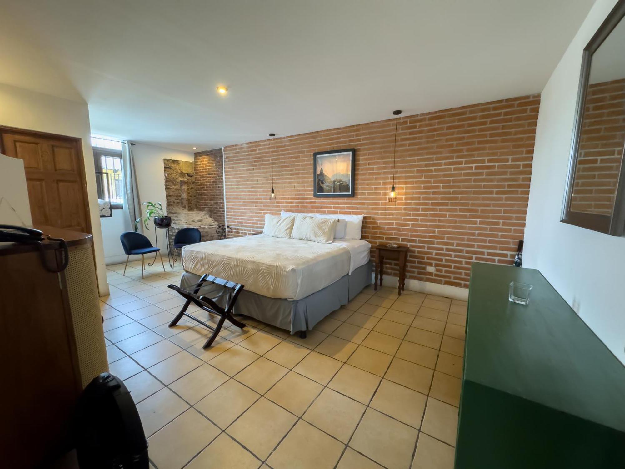Hotel Cacique Real Antigua Room photo